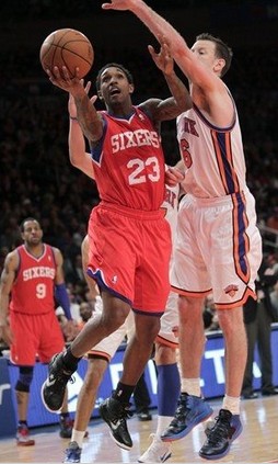 无疑是他职 无疑是他职