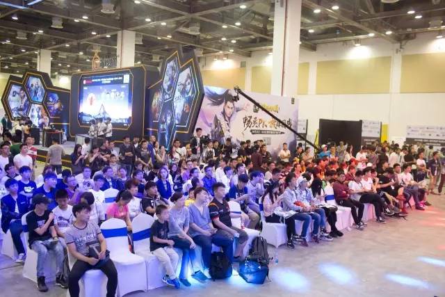 多特连追四 多特连追四