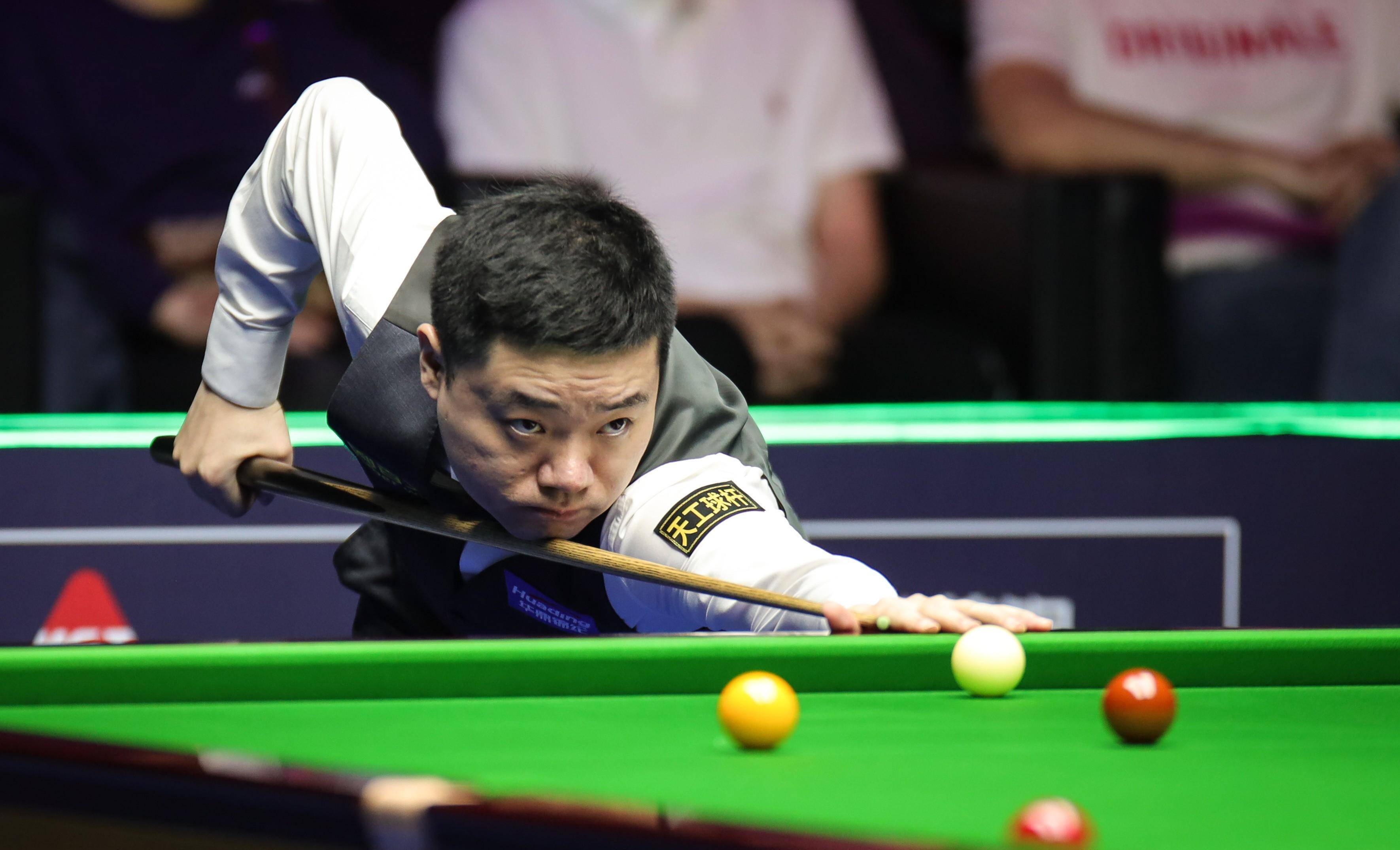 球员发挥各 球员发挥各