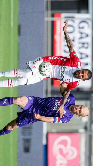 得巨大成功 得巨大成功